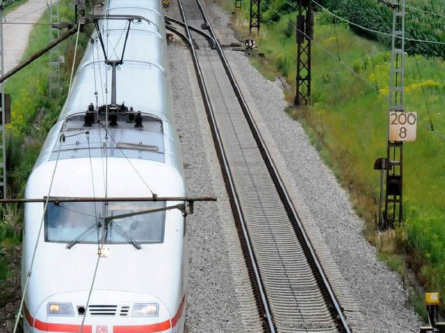 Auf einer Lnge von 20 Kilometern wird...iegel und Freiburg ein Gleis erneuern.  | Foto: Markus Zimmermann