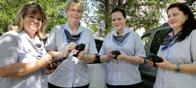 Sie sorgen fr Recht und Ordnung und h...e Nagel und Jasmin  Hagenbach-Gieler.  | Foto: Gertrude Siefke