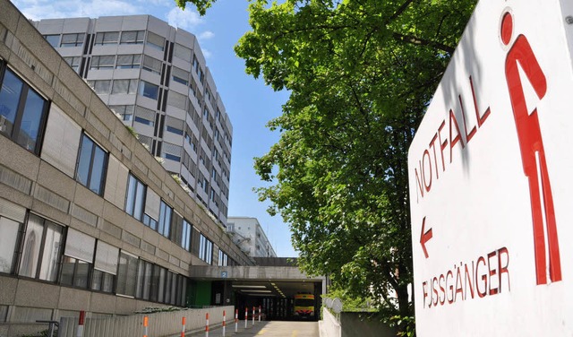Das Klinikum 2 des Basler Unispitals (...fassend saniert oder  ersetzt werden.   | Foto: Gramespacher