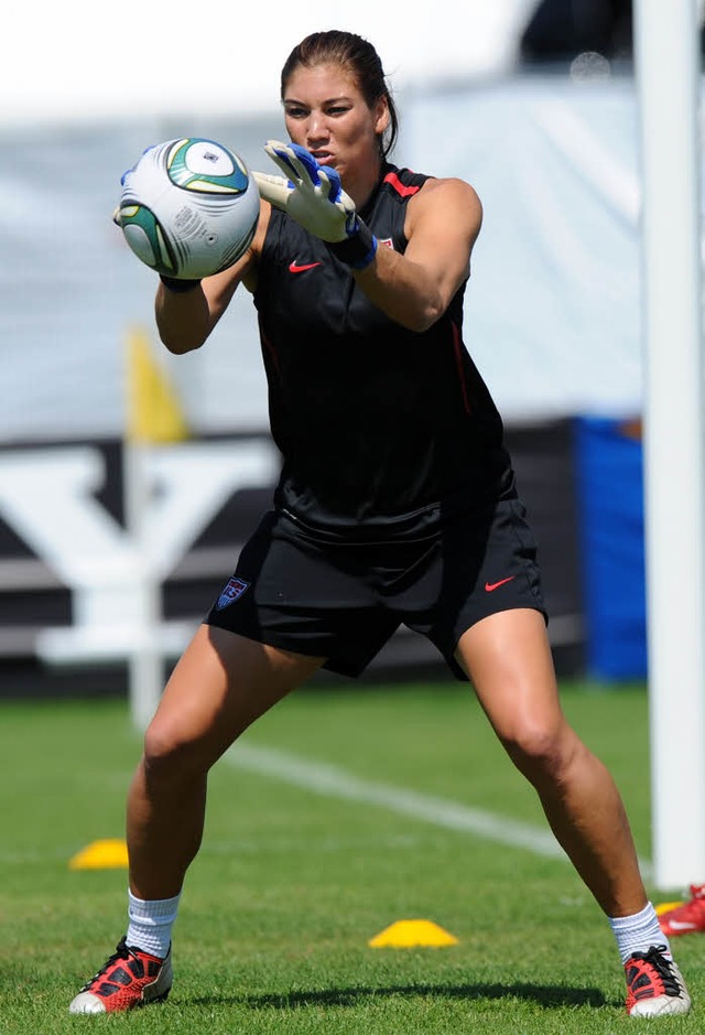 Die US-Torhterin Hope Solo im Training.  | Foto: dpa