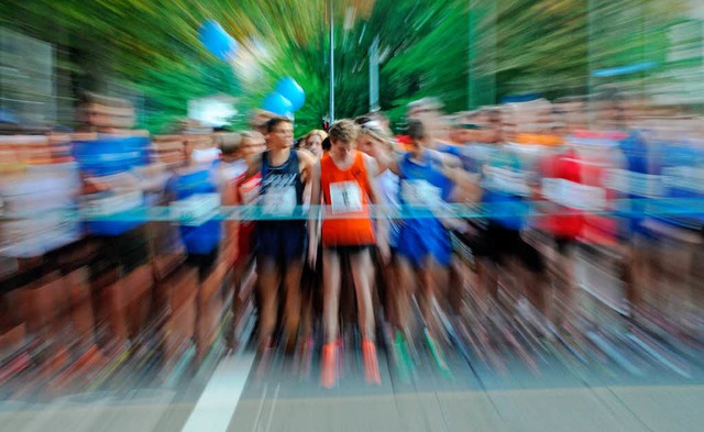 Die Freiburger Laufnacht schwchelt, d... Veranstalter ist dennoch erleichtert.  | Foto: Patrick Seeger