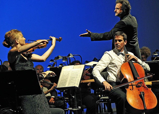 Gekonnt: Saskia Mhrlein (Violine) und Peter Franck (Cello)  | Foto: Korbel