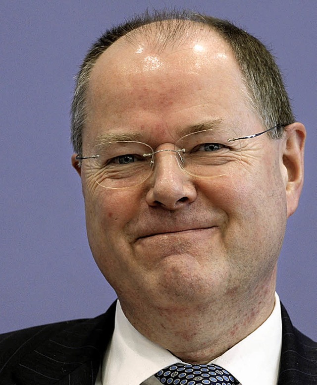 Hat gut lachen: Ex-Finanzminister Peer Steinbrck (SPD).  | Foto: dla