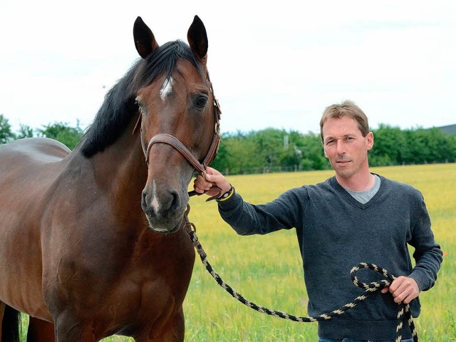 Hans-Dieter Dreher und Hengst Magnus Romeo  | Foto: Jochen Dippel