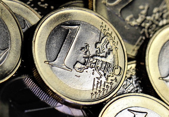 Der Euro macht der Finanzpolitik weiter groe Sorgen.  | Foto: dpa
