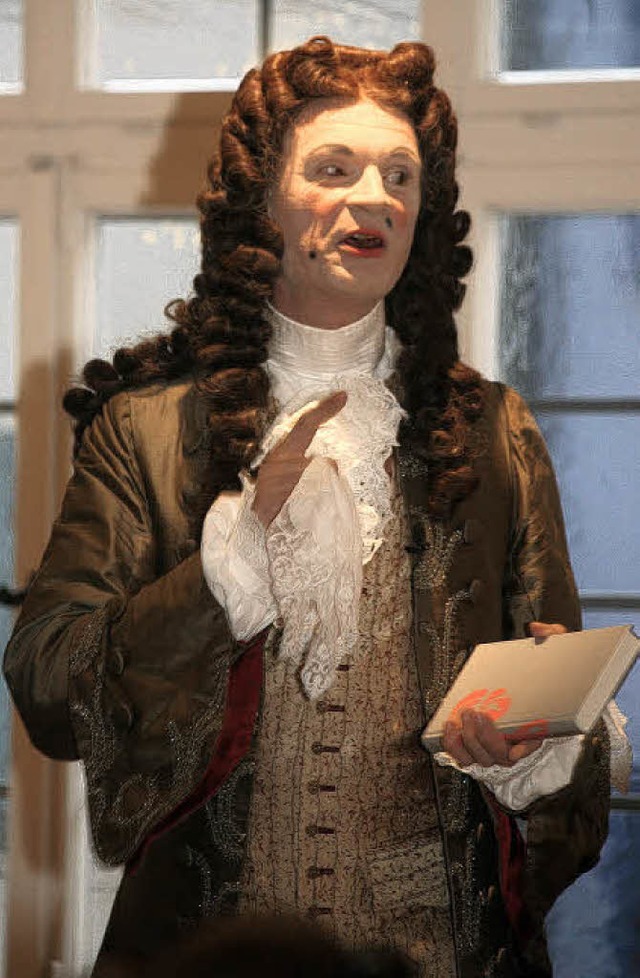 Stephan Mester als Matre de Plaisir r...ranzsische Knigin Marie Antoinette.   | Foto: Sandra decoux-Kone