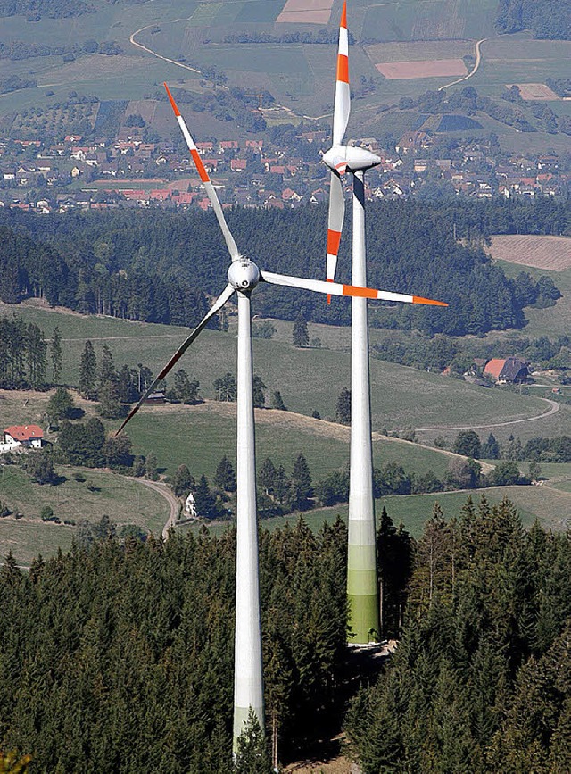 Die  Windrotoren auf dem Freiburger Schauinsland   | Foto: Ingo Schneider