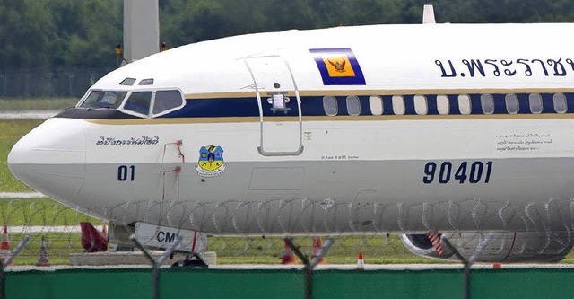 Diese Boeing bleibt vorerst am Boden: ...inzen wurde in Mnchen beschlagnahmt.   | Foto: dpa