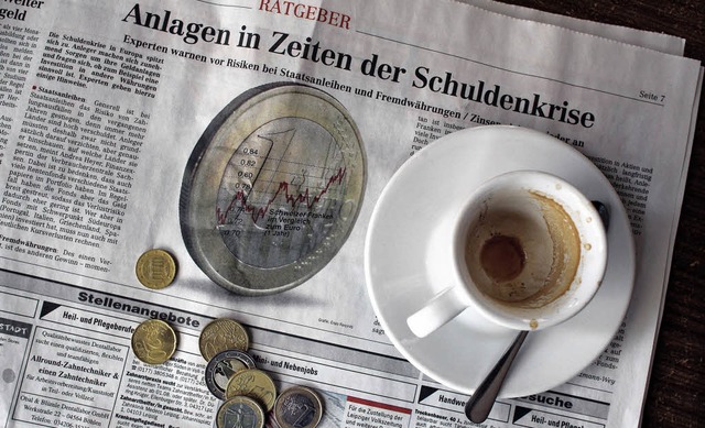 Bei solchen Schlagzeilen in ganz Europ...liener auch der Espresso nicht mehr.    | Foto: dpa