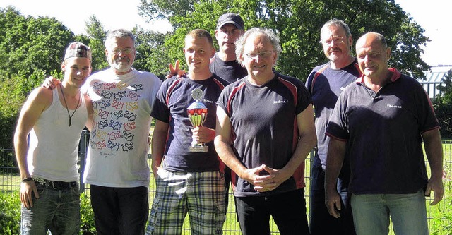 Diese Herrschaften steigen in die Boule-Regionalliga auf.   | Foto: privat