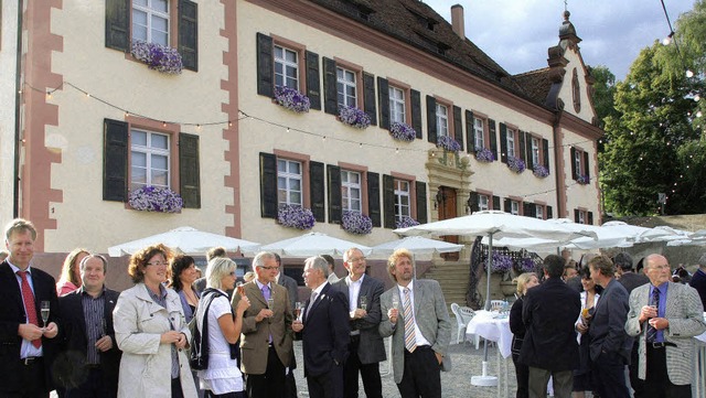 Der Schlosshof in Ebringen als Festpla...ossenschaft ihr 60-jhrigen Bestehen.   | Foto: Silvia Faller