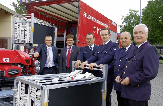 Die Zusammenarbeit der Feuerwehren Bug...ommandant Willi Waldmann (von links).   | Foto: Sigrid Umiger