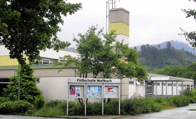 Die Flerhalle in Wallbach &#8211; la...steher Fred Thelen ein Sanierungsfall   | Foto: Archivfoto: Stefan Sahli