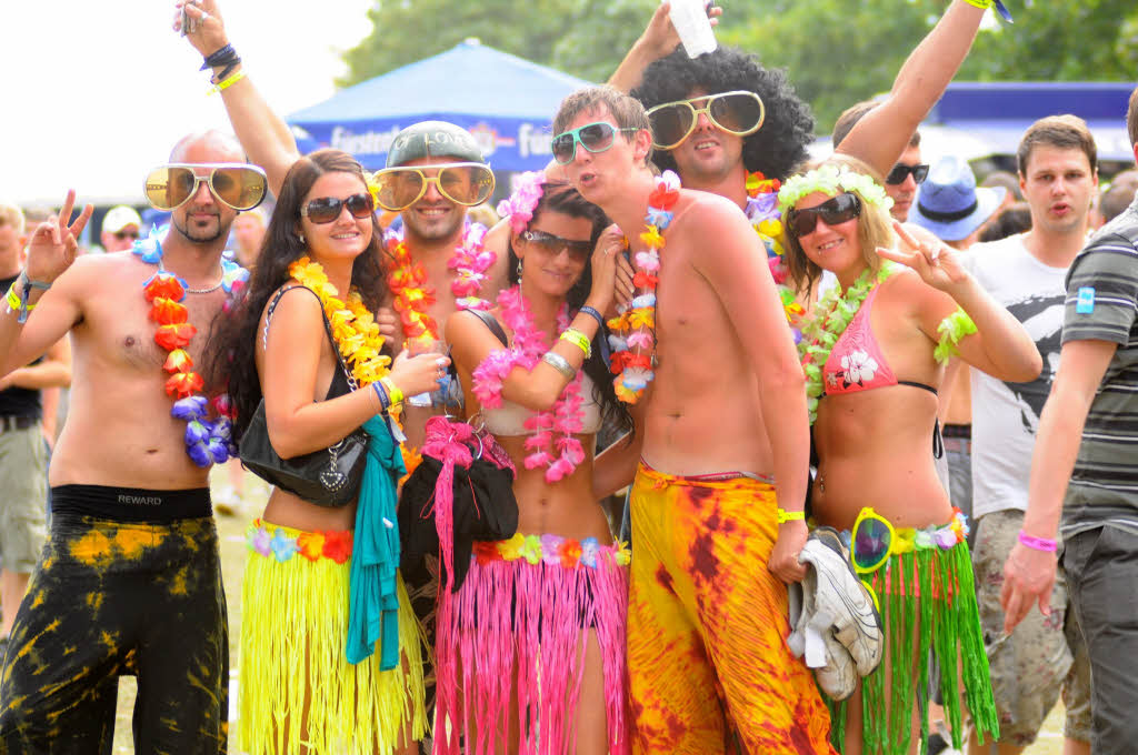 Bei der Sea of Love 2011 wurde nicht nur zur Musik gefeiert, sondern einfach auch so. Wild oder ganz entspannt.