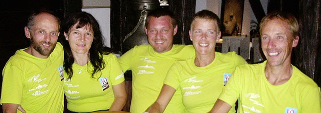 Abends nach dem Lauf in Zermatt: Albre...e Steffen, Andreas Baier (von links).   | Foto: Herbert Baier