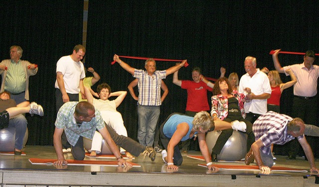 Action bei der Sportgala des KSV Gersb...heits- und Rckenschulung mit Gsten.   | Foto: Gerd Sutter