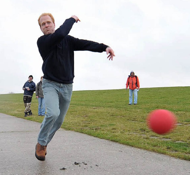 Boeln ist im Land der Deiche Volksspo...rogramm auch nach Kappel-Grafenhausen.  | Foto: DPA