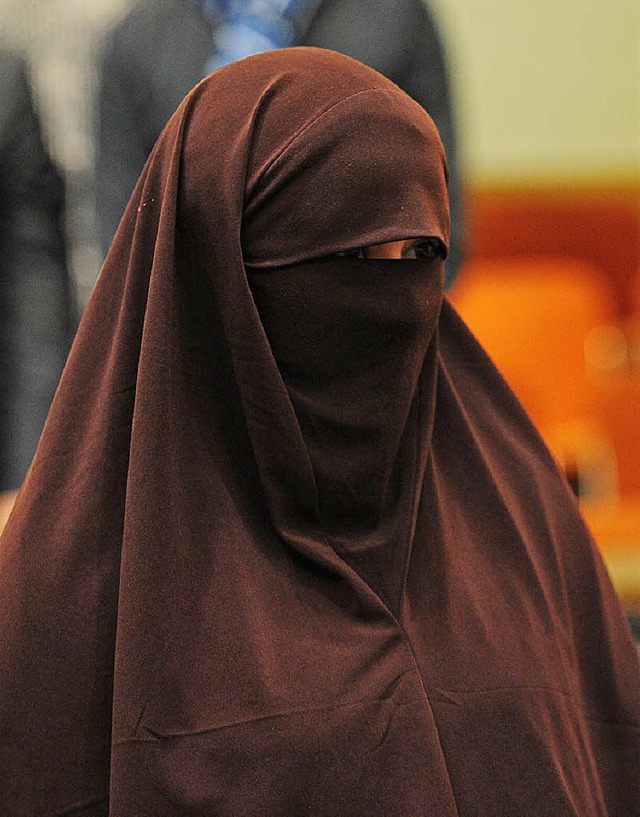 Inzwischen verheiratet und Mutter: Angeklagte im Mnchner Islamistenprozess    | Foto: dpa