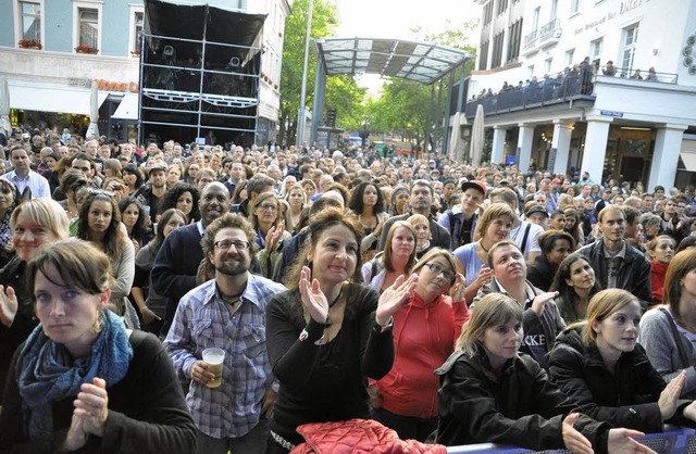 Soul-Publikum auf dem Marktplatz.   | Foto: Barbara Ruda