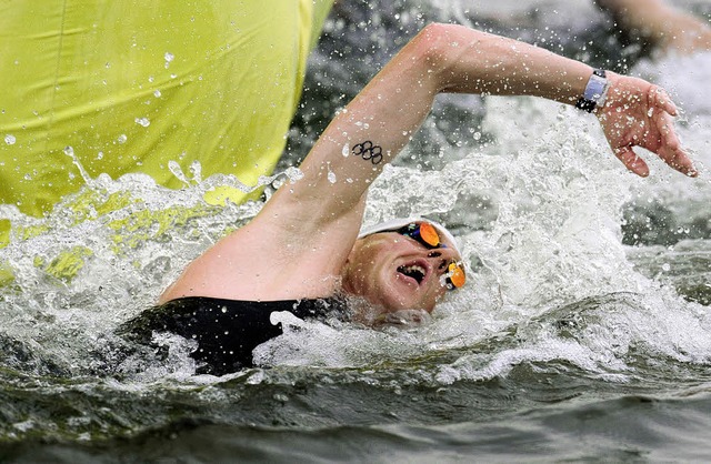 Die olympischen Ringe hat Thomas Lurz ...Quotenplatz fr die Spiele in London.   | Foto: dpa