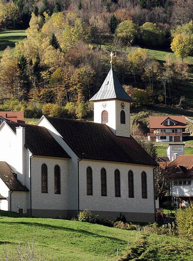 Kirche von Wieden: Auch Schule und Dorfladen sind noch im Ort.  | Foto: Eva Kozuch