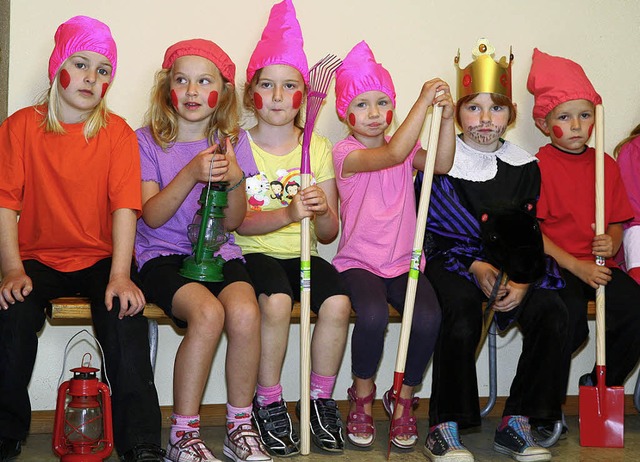 Als Zwerge traten die Kindergartenkind...mit der Mahlberger Pfarrgemeinde auf.   | Foto: Sandra Decoux-Kone