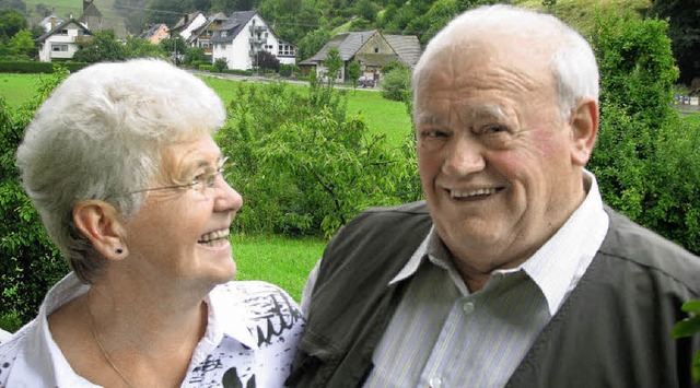 50 Jahre durch dick und dnn:  Anna un...egen-Eschbac feiern goldene Hochzeit.   | Foto: Monika Rombach