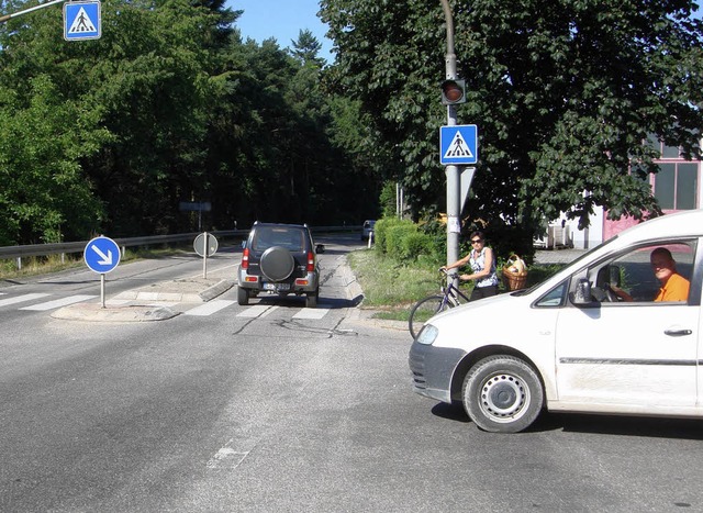 Verkehrsprobleme gibt es an der L 137 in Efringen-Kirchen viele.  | Foto: Langelott