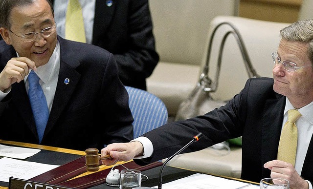 Auenminister Guido Westerwelle  durft... Ban Ki-Moon die Sitzungen erffnen.    | Foto: dpa