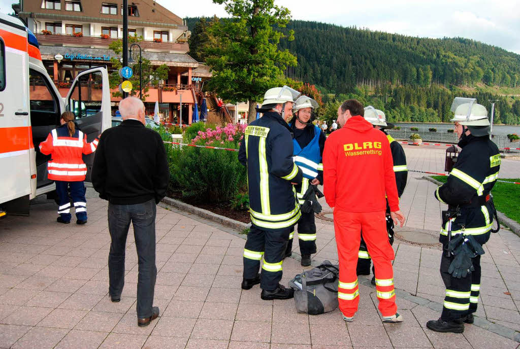 Weltkriegsgranate löst Großeinsatz am Titisee aus Weltkriegsgranate löst Großeinsatz am Titisee aus