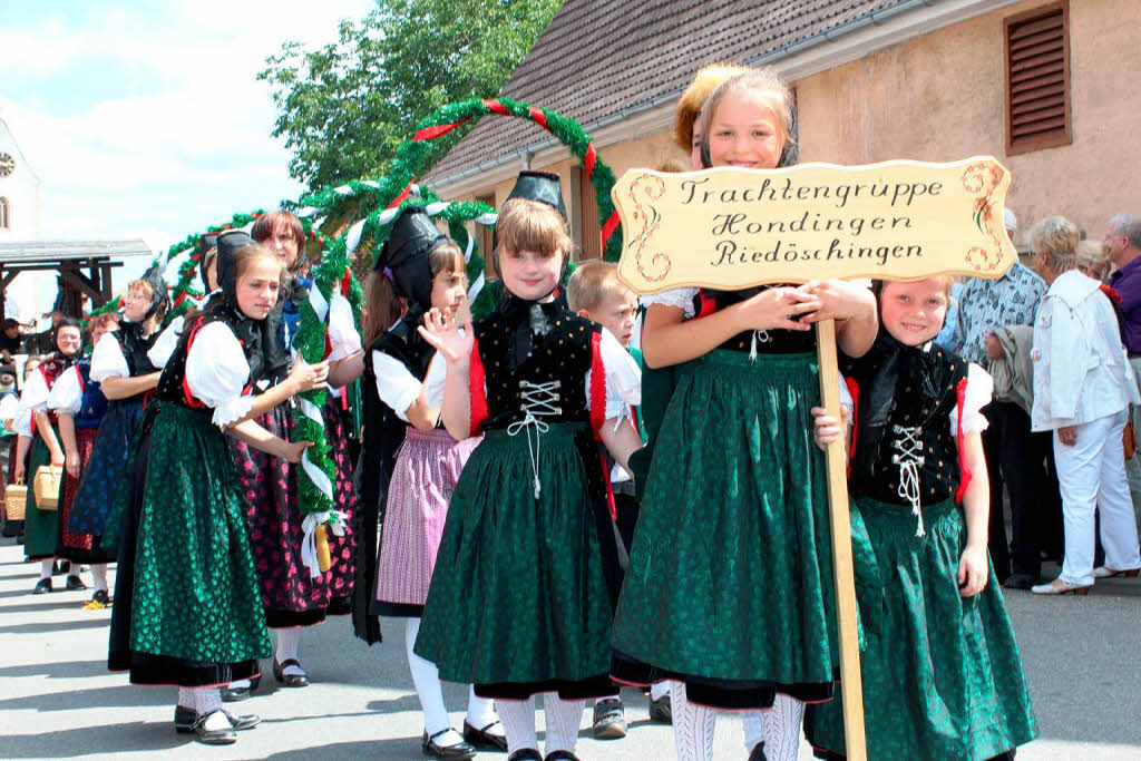 Süße Trächtenträgerinnen aus Hondingen und Riedöschingen. Süße Trächtenträgerinnen aus Hondingen und Riedöschingen.