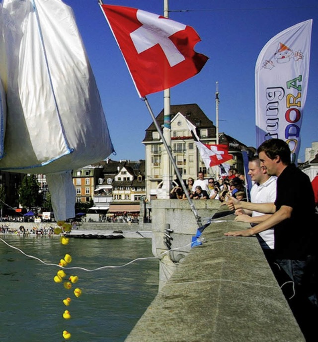 Erstmals gab&#8217;s ein Entenrennen.   | Foto: Matthieu Hoffstetter