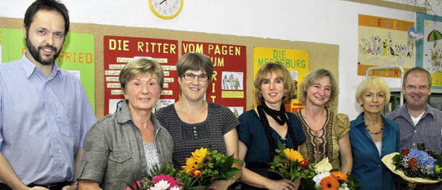 Der Vorsitzende des Frderkreises, Ber...und Schulleiterin Kornelia Noth-Feler  | Foto: herbert trogus