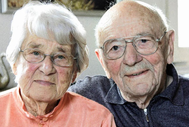 Seit 70 Jahren verheiratet: Erna und Curt Dring   | Foto: Silvia Faller