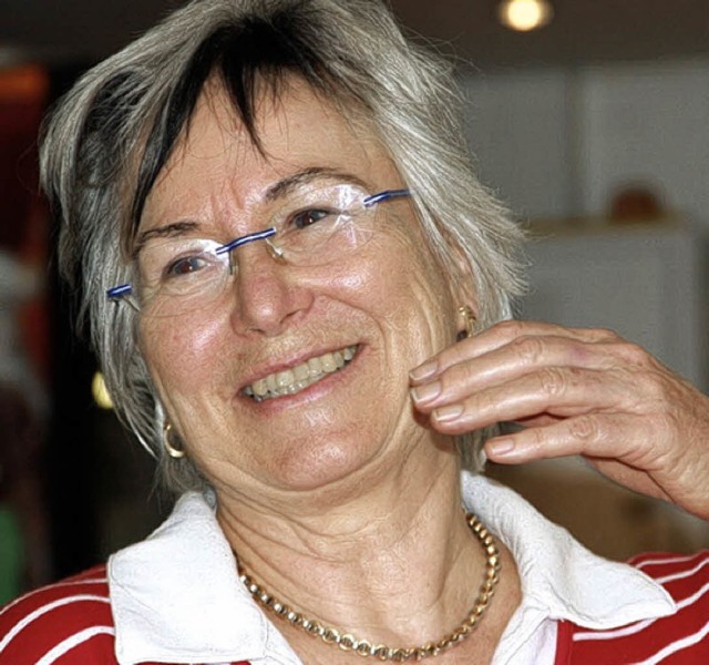 Claudia Bechtold wurde nach 43 Jahren ...ienst in den Ruhestand verabschiedet.   | Foto: BZ
