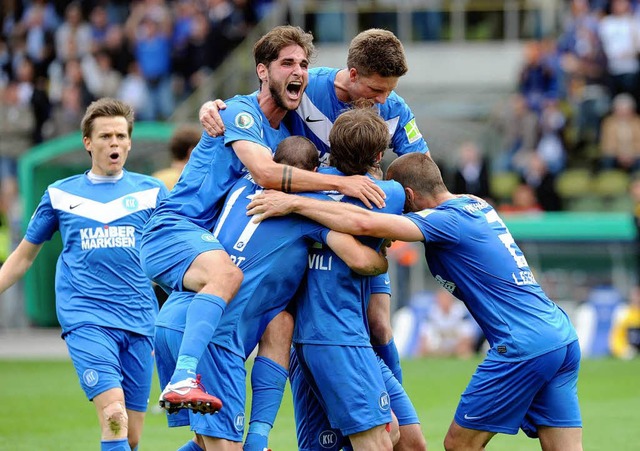 In der 1. Runde warf der KSC den Ligak...alke 04 sogleich der Titelverteidiger.  | Foto: dpa