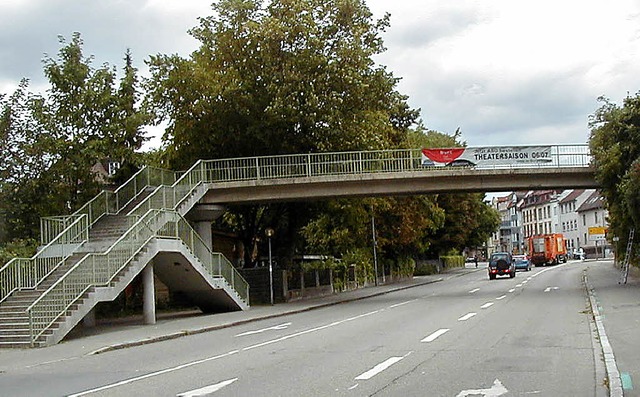 Sanierung notwendig: die Brcke ber d... (B 3) unweit des Freiburger Platzes.   | Foto: rp