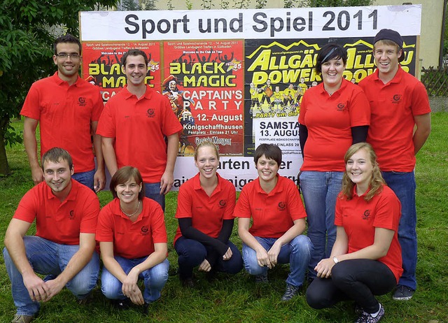 So sehen &quot;Macher&quot; aus: Das O...uf dem Festplatz in Knigschaffhausen.  | Foto: Christel Hlter-Hassler