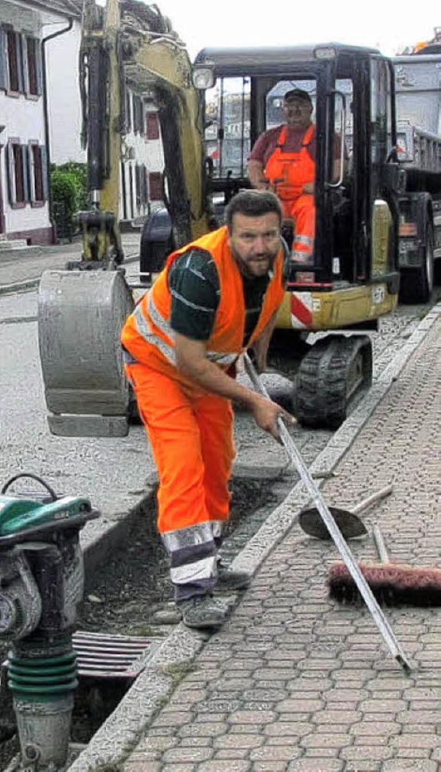 Arbeiten an der B34   | Foto: Albert Greiner