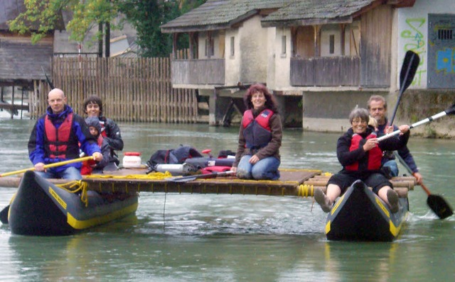 Gut gelaunt gehen die Teilnehmer auf Flotour.   | Foto: Martina Proprenter