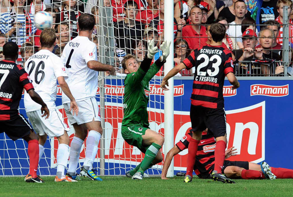 SC-Torwart Baumann kassiert das 0:1.