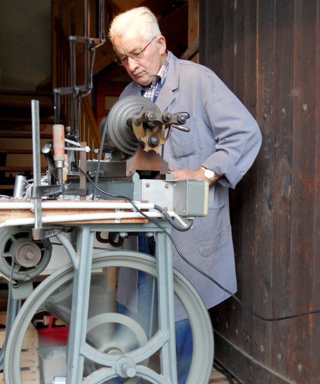 Clemens Kremp ist Feinmechaniker   | Foto: P. Grimm