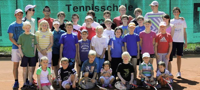 In der Ferien-Tennisschule in Bad Sck... geht es um den puren Spa am Spiel.    | Foto: Michaela Born