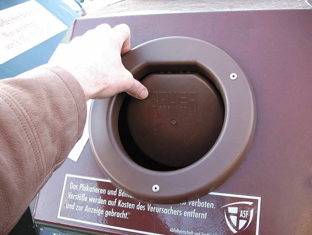 Die schallschluckenden Deckel an Altglascontainern werden geklaut.  | Foto: Stadt Freiburg