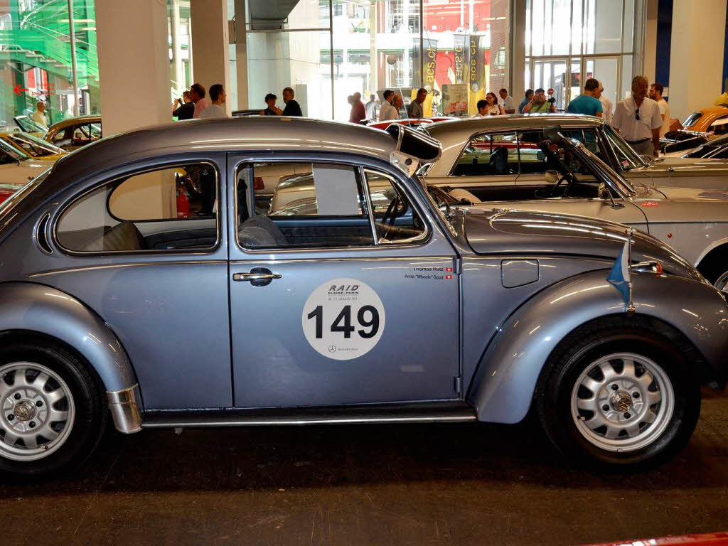 Fotos: Start der Oldtimer-Rallye "Raid Suisse-Paris" - Basel