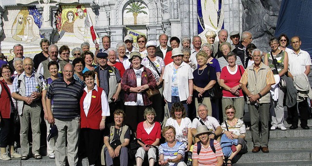 Die Teilnehmer an der Wallfahrt mit Pf...dolin-Gemeinde Zell organisiert wurde.  | Foto: Privat