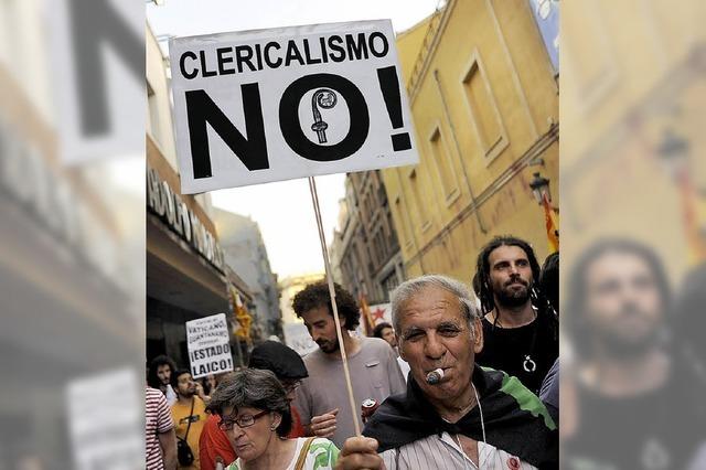 Heftige Proteste: Nicht alle Spanier wollen den Papst sehen