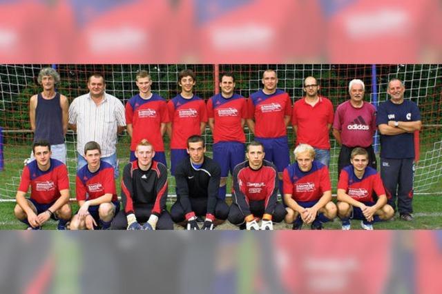 Der FC Huttingen geht mit 18 Neuzugängen in Saison
