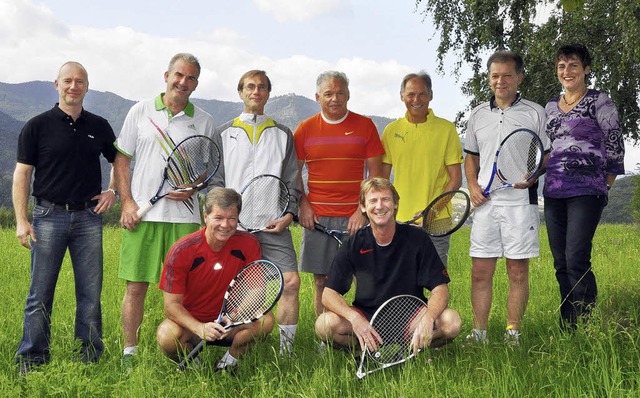 Das Grn-Wei-Aufgebot im Grnen (von ...te Gehring. Es fehlt Hubert Oschwald.   | Foto: verein