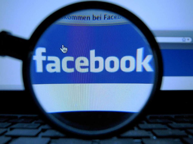 Datenschtzer fordern Verzicht auf Facebook-Verknpfungen im Netz  | Foto: dapd